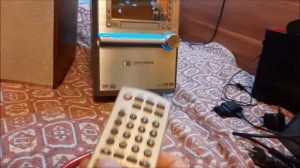 Нашел музыкальный центр. PlayStation.