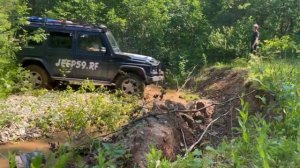 Гелендваген штурмует отвесный овраг Mercedes G463 Jeep59.RF