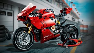 42107 Ducati Panigale V4 R animation/ speed build