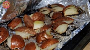 Вот почему я запекаю лук в духовке хотя бы раз в неделю! Уникальное оздоровляющее средство…