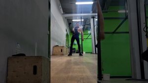 Рывок гири одной рукой 24 кг на 30 раз нон стоп