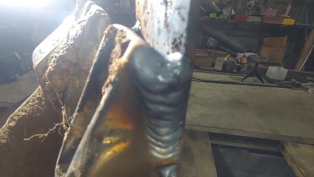 Почему приваривают рессоры на зубья? смотреть онлайн