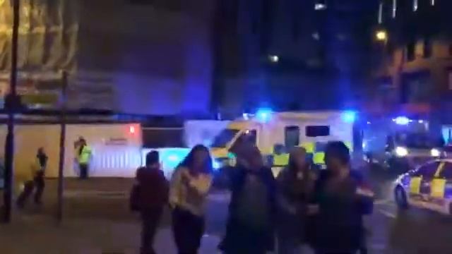 Теракт в Манчестере! смотреть онлайн