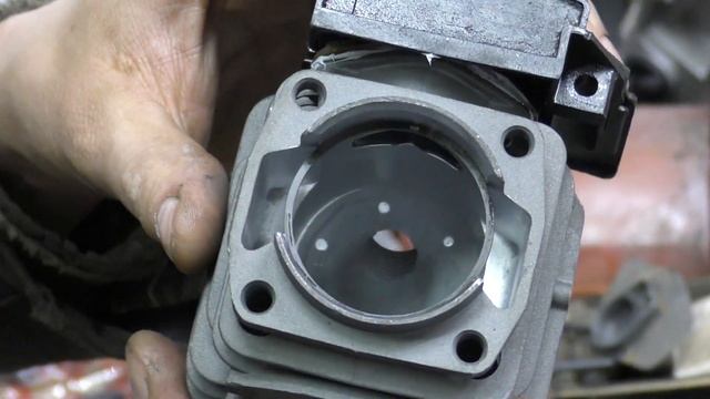 РЕМОНТ КИТАЙСКОЙ БЕНЗОПИЛЫ СВОИМИ РУКАМИ смотреть онлайн