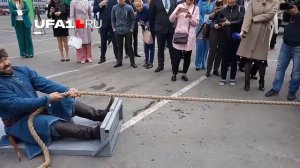 Самый сильный человек России Эльбрус Нигматуллин дал мастер-класс в Уфе