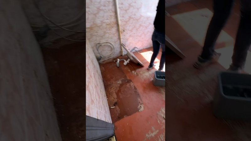 Генеральная уборка после травления тараканов Закажи по телефону 7(342)2484859 #клининг #пермь