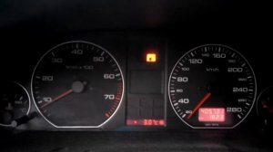 непонятный звук мотора ауди а6 с4 2.6 АBC