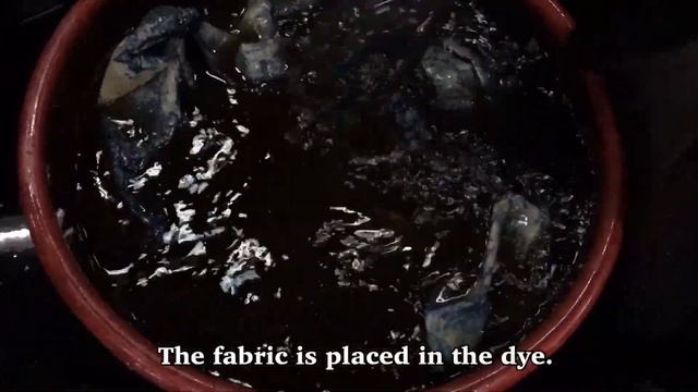 Step by step process in making batik by Jafiqacouture (Reflection of Tradition) смотреть онлайн