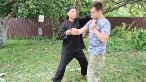 Защита от неожиданного удара. Боевое искусство Шоу-дао