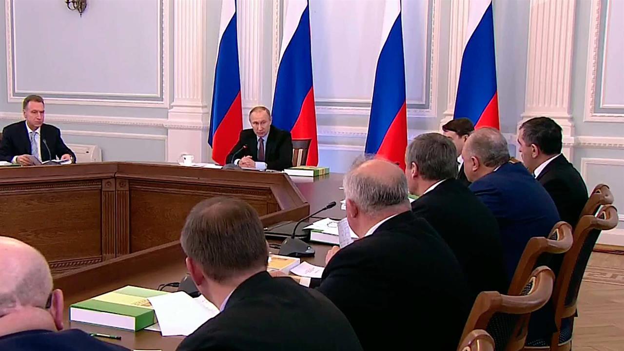На заседании президиума Госсовета Владимир Путин говорил о защите прав потребителей