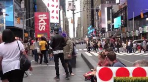 не забудь про мои Шлёпанцы.пранк