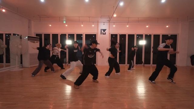 LEE YOUNGJI, TOIGO, J’KYUN, JAMBINO, XINSAYNE Jay Park - We  WHATDOWWARI choreography