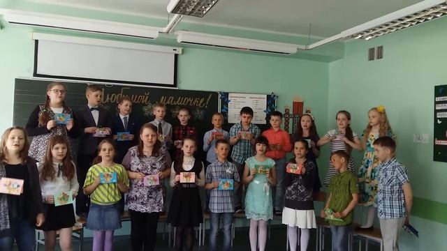 Поздравление любимых мамочек с праздником! смотреть онлайн