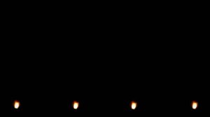 Футаж 4 горящих свечи