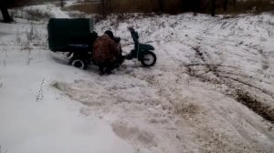Зимние покатушки на муравье