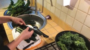 Как готовить капусту кале. Просто, быстро и очень вкусно.