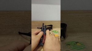 что делать если детский пистолет не перезарижаеться