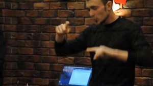 Песня "Баста – Мама" на языке жестов