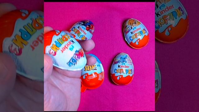 Candy's Kinder ASMR lollipops satisfying video relaxing Kinder Joy, Kinder Surprise #shorts (6)