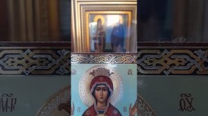 Акафист Пресвятой Богородице в честь иконы Ея "Нерушимая стена".