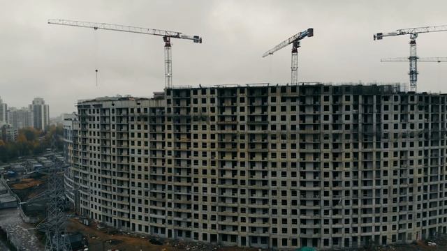 Жилые комплексы от Чёрной речки до Удельной