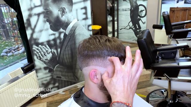 КРОП | FADE | CROP || MEN`S HAIR 2020 смотреть онлайн