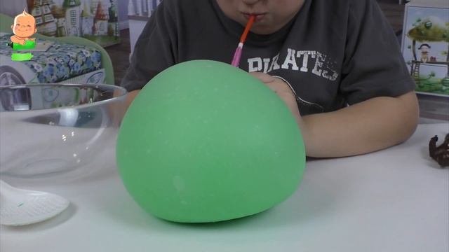 Как сделать лизуна из зубной пасты. Flomaster! Надули лизуна How to make slime DIY