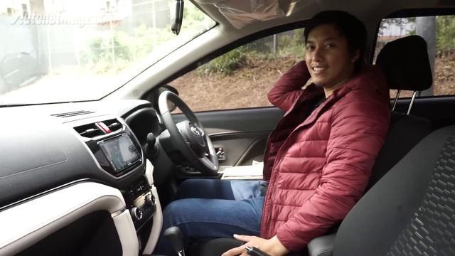 Toyota Rush 2018 Review & Test Drive by AutonetMagz.com смотреть онлайн