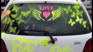 Классная краска - смываемая водой для авто в баллончиках. Хочешь купить?