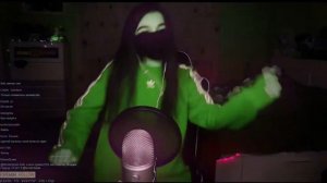 Tenderlybae танцует под мейби бейби аскорбинка 1 час