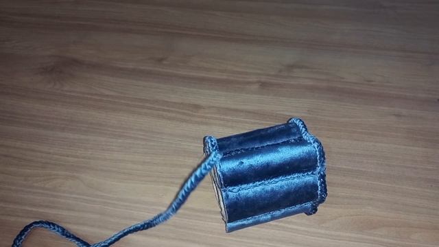 Falga qog'ozidan yasalgan qalamdon | Поделок из втулок смотреть онлайн