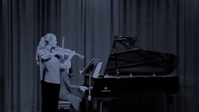 Praise to the Immortality of Jesus смотреть онлайн