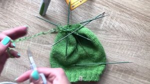 Котошапка спицами