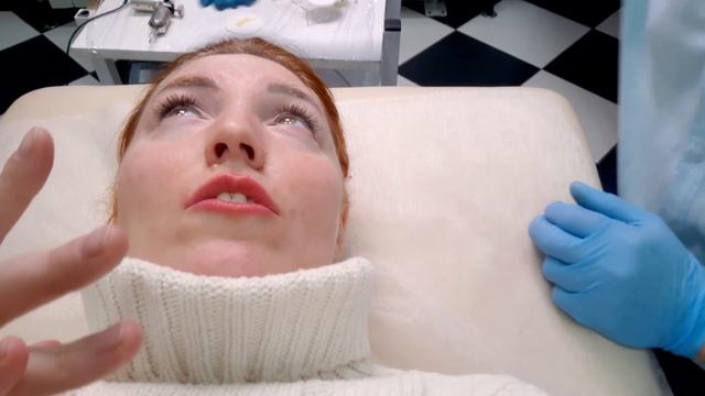 ТАТУАЖ БРОВЕЙ. ОТЗЫВ КАК МНЕ СДЕЛАЛИ ТАТУАЖ НА СТАРЫЙ ТАТУАЖ. Зачем стоит делать перманентный макия