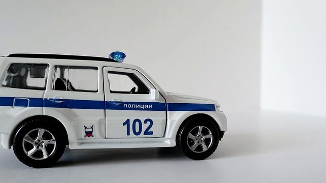 Внедорожник Mitsubishi Pajero полиция от ТЕХНОПАРК. #машинки #технопарк #обзормашинок
