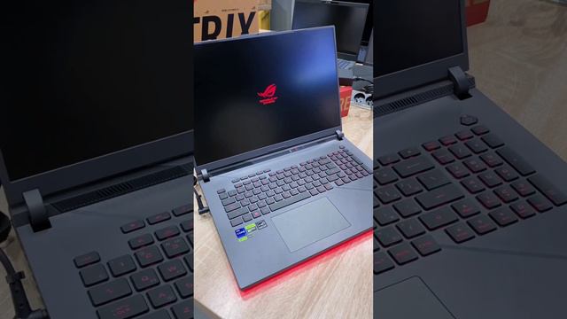 Ноутбук ASUS ROG STRIX G18