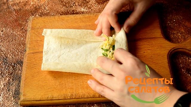 Теперь на рынке первым делом покупаю тонкий лаваш. Научилась готовить вкуснейшие закуски из лаваша! смотреть онлайн