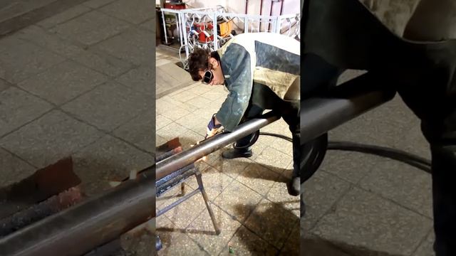 Резка трубы газом смотреть онлайн