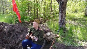 На поле танки грохотали