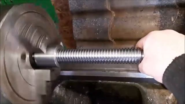 Trapezoidal Thread(трапецеидальная резьба)