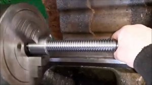 Trapezoidal thread(трапецеидальная резьба)