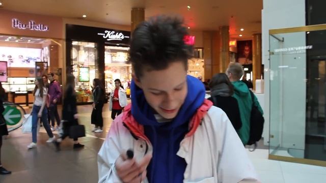 СКОЛЬКО СТОИТ ТВОЙ ШМОТ? КРОССОВКИ ЗА 100К???