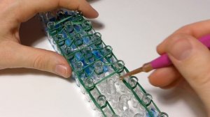 СОЛДАТ к Дню Защитника Отечества из резинок Rainbow Loom Bands. Урок 167