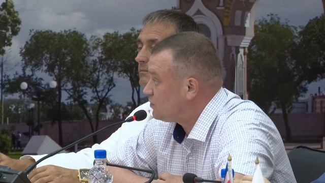 Масштабный ремонт идет в Благовещенске смотреть онлайн