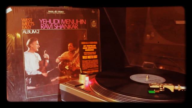 Raga Piloo - Ravi Shankar & Yehudi Menuhin