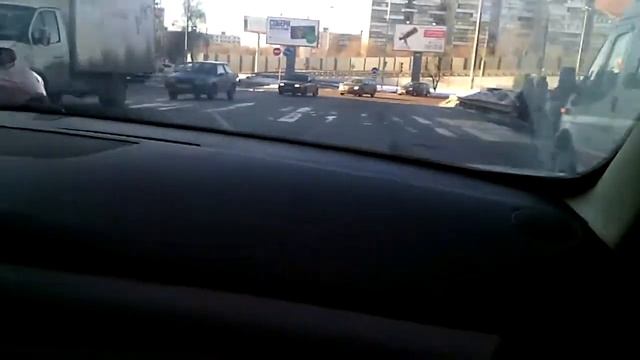 Урок вождения в городе. Занятие №3 смотреть онлайн
