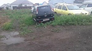 Арестованные автомобили судебными приставами.