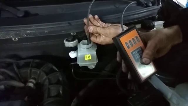 Проверка состава тормозной жидкости смотреть онлайн