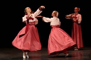 "Дыхание ветра", Ансамбль "Школьные годы". "Breath of the Wind", Ensemble "School Years". 4К