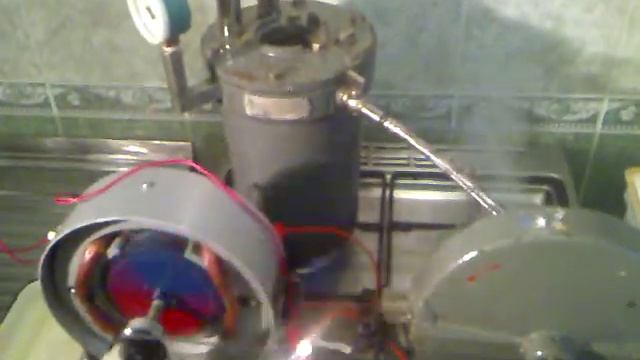 ПАРОВАЯ ТУРБИНА ВЫРАБАТЫВАЕТ ЭЛЕКТРИЧЕСТВО. THE STEAM TURBINE GENERATES ELECTRICITY.mp4 смотреть онлайн